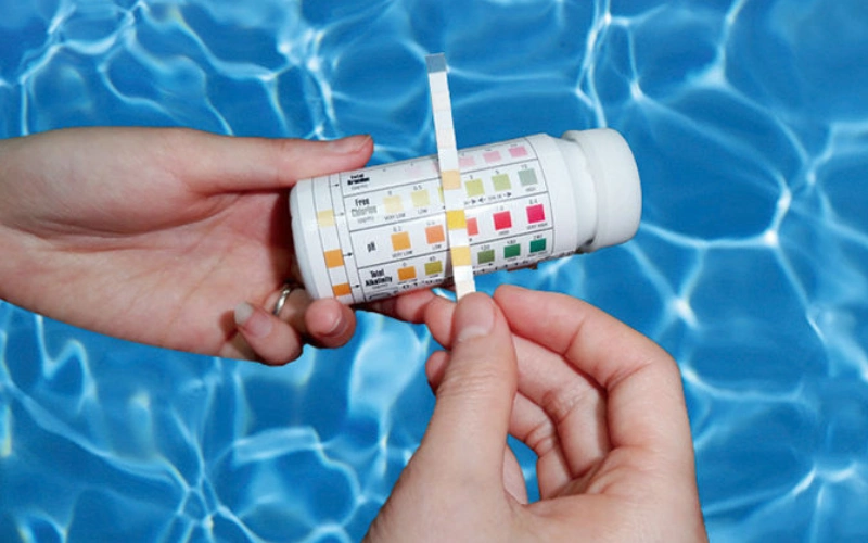 Pool Water Testing Strips